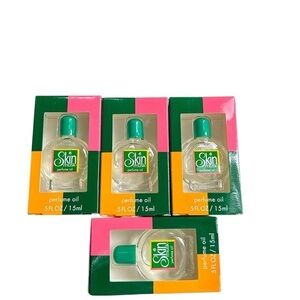 Set of 4 Skin Musk Oil, New In Box